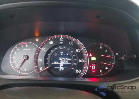 2017 Honda Accord Sport z USA, uszkodzony, nr VIN 1HGCR2F55HA131997